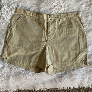 Tommy Hilfiger Shorts Size 2